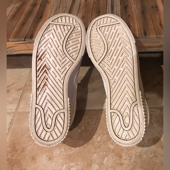 *NIKE* Court Legacy Lift Women's Triple White Platform Sneakers (Size 6.5) - Picture 13 of 16